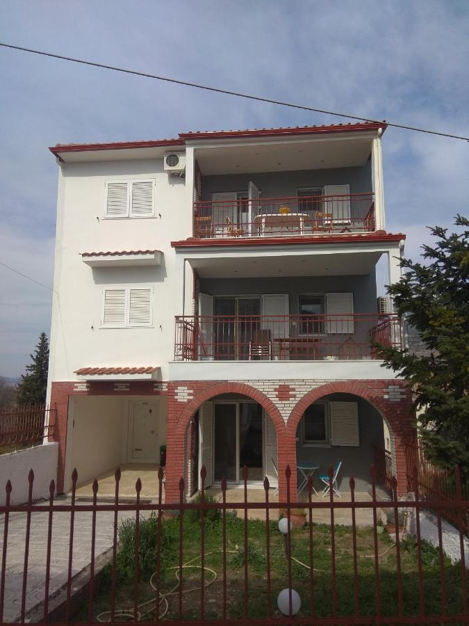 Villa Agnanti Apts And Suites Agio Pnevma Exterior foto